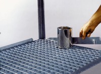 (obrázek pro) Okrajová lišta pro ocelové rošty